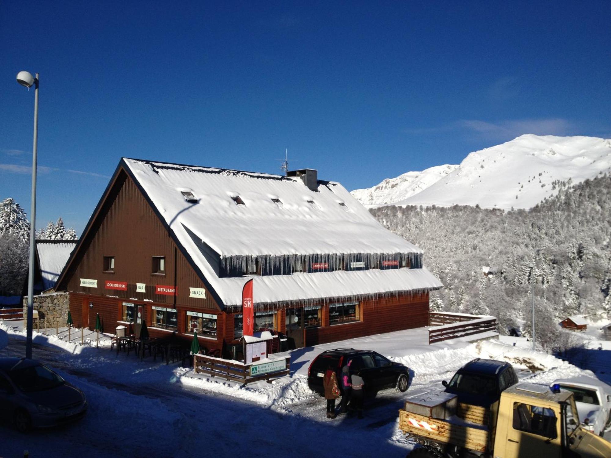Hotel Le Tuc De L'Etang Boutx Экстерьер фото