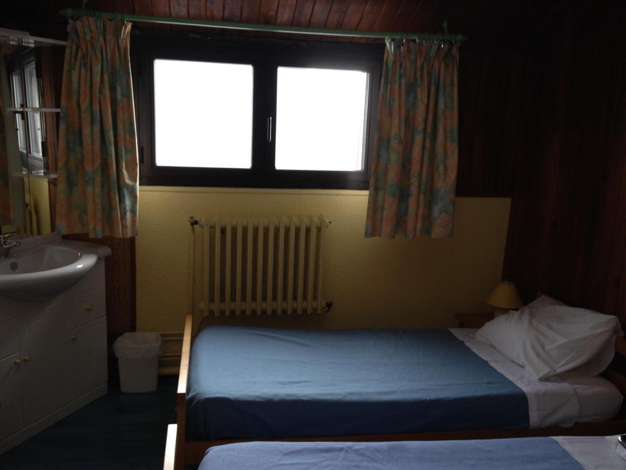 Hotel Le Tuc De L'Etang Boutx Экстерьер фото